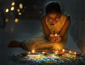how-to-celebrate-diwali-candles